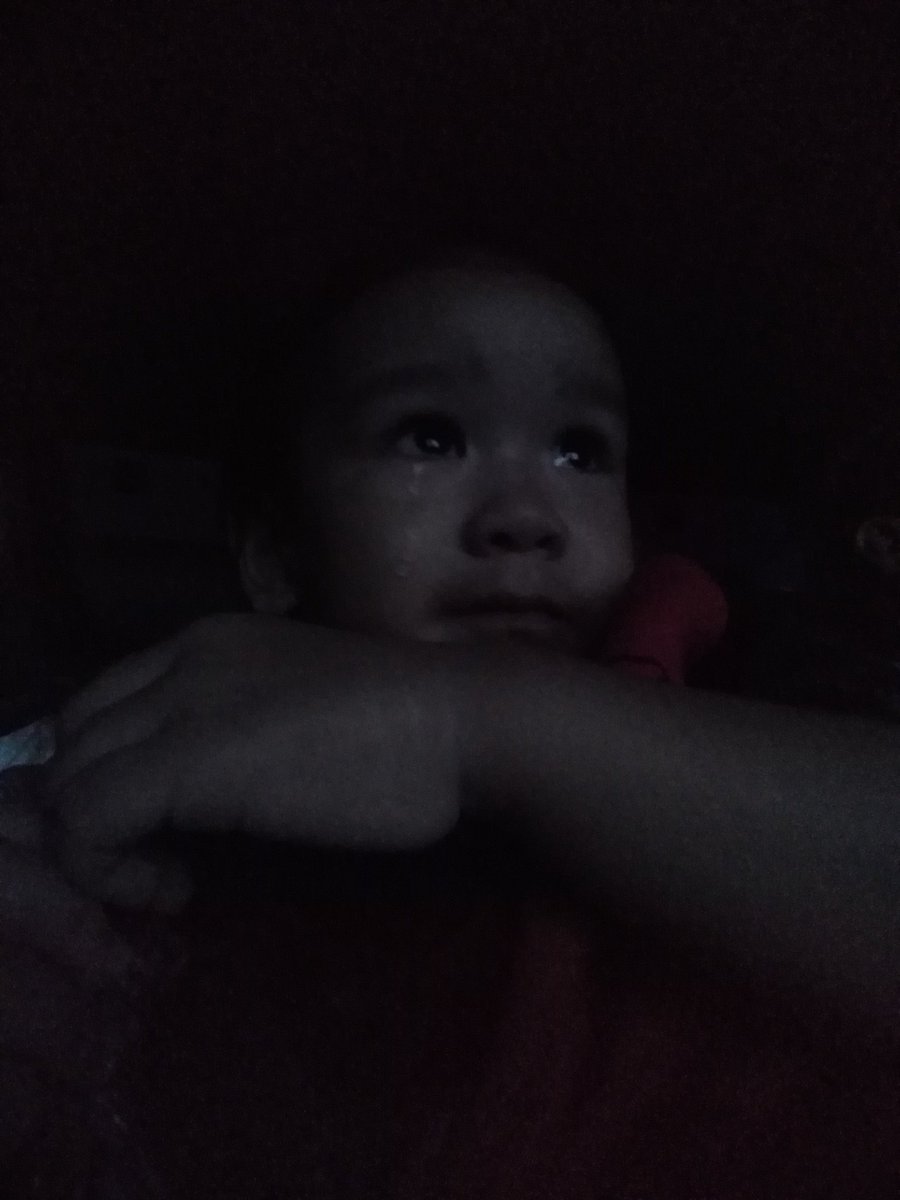 _angelgi's tweet photo. Chi's first time watching a movie, and this is his reaction when mufasa died😂😭 https://t.co/SSNP28yizj