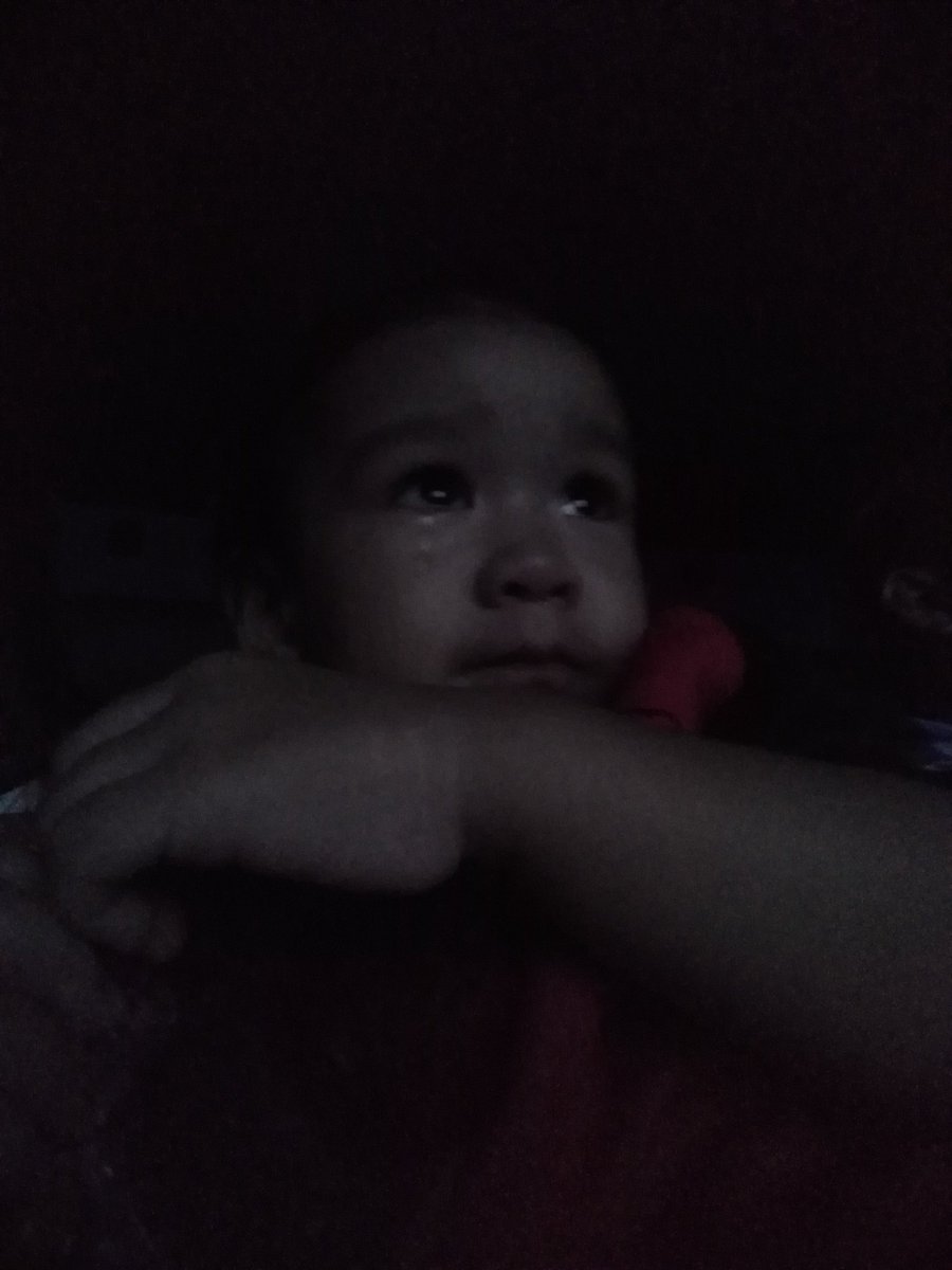 _angelgi's tweet photo. Chi's first time watching a movie, and this is his reaction when mufasa died😂😭 https://t.co/SSNP28yizj