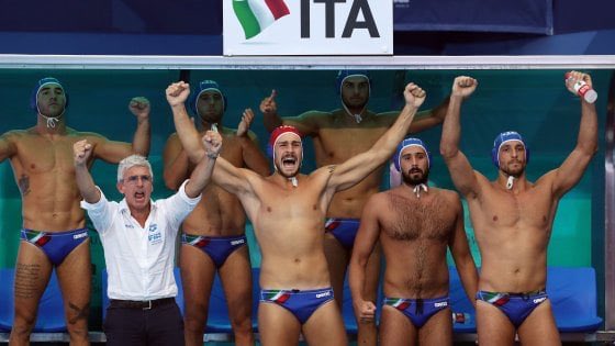 🇮🇹 L'Italia di #pallanuoto è campione del Mondo! 

🤽‍♂️ Gli azzurri hanno sconfitto 1️⃣0️⃣-5️⃣ la Spagna in finale. 

👏 Complimenti al <a href="/7belloOfficial/">7bello</a> di #Figari che ritorna a dare lustro a una delle discipline sportive più diffuse e praticate in Liguria.