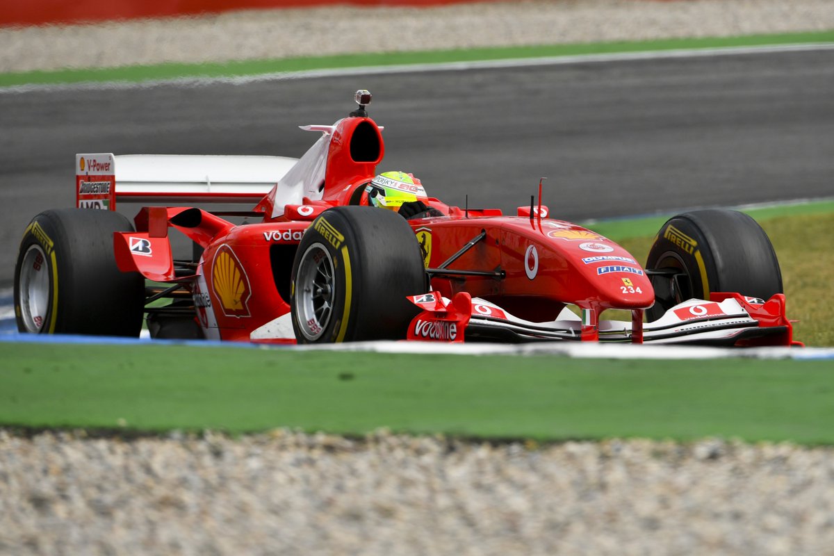 Formula2 tweet picture