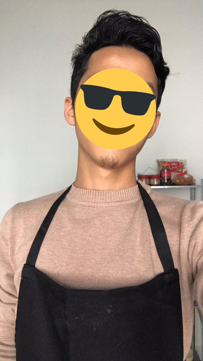 NasruddinNajwan's tweet photo. Alhamdulillah done for today. Tempat lain-lain tapi kerja yang sama 🙈 #TeamApron https://t.co/ZYkdPNxrZ6