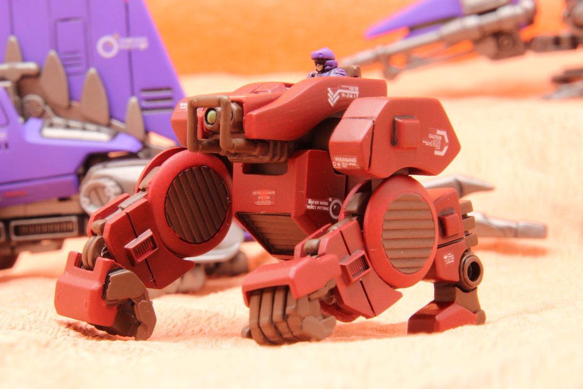 アタックゾイド シルバーコング完成しました。 ワンフェスで購入した