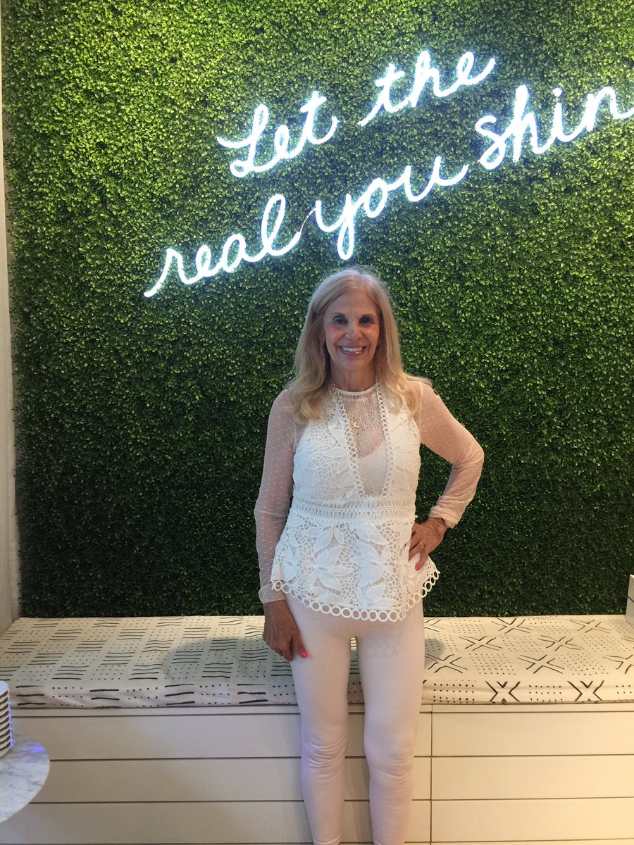 PilatesinPink's tweet photo. https://t.co/9qDtuZYsQM