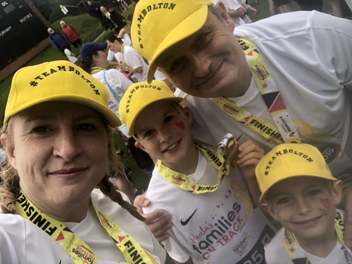 A incredibly fun morning in the rain amongst running greats - @paulajradcliffe @jarrowarrow @alydixon262 @401foundation Ben. Kids completely inspired - mum and dad are too! #familiesontrack