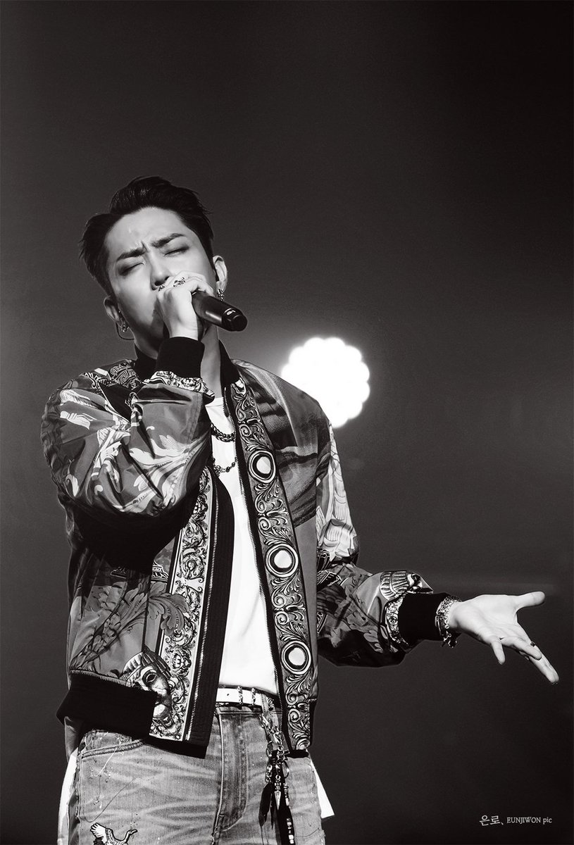 _eunro_'s tweet photo. 190727 은지원 솔로 콘서트 ON FIRE

#은지원 #G1 #eunjiwon #殷志源 #ウンジウォン #ON_FIRE https://t.co/b2rG82EhID