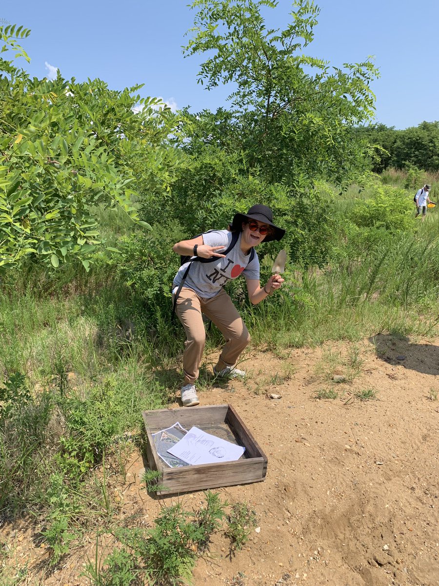 Anna definitely wins style points with her floppy field hat #paleoinstyle