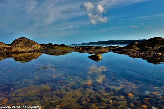 Wow! Monkstone Point near Saundersfoot looking from an Infinity Pool at Wisemans Bridge beach.  Courtesy 
<a href="/MySaundersfoot/">Love Saundersfoot</a> #WelshPassion with #PeoplewithPassion at #ItsyourWales
