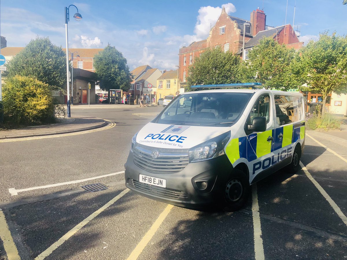 1576Chaplin's tweet photo. High visibility Patrols in Weymouth till 02:00 with #PC366 https://t.co/O1o2Mju3iF