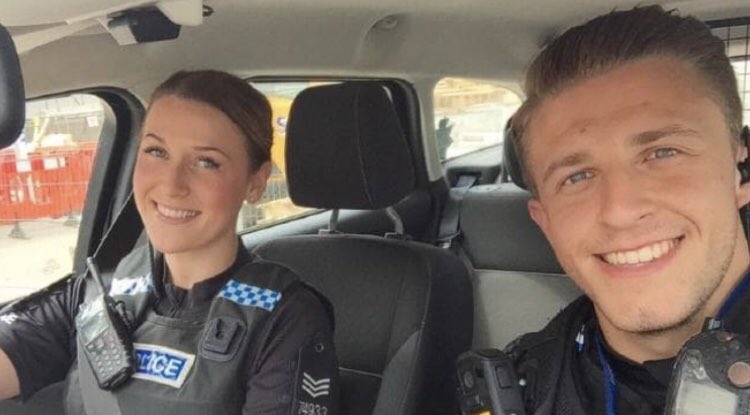 IanBazzaBeale's tweet photo. Hi Ben mate, you dropped your phone as you were running from us earlier today mate. We should also let you know that you should have a password on your phone and shouldn’t leave your Twitter account open. Come down to the station to collect it. Cheers! :) https://t.co/QeHocZJWsX