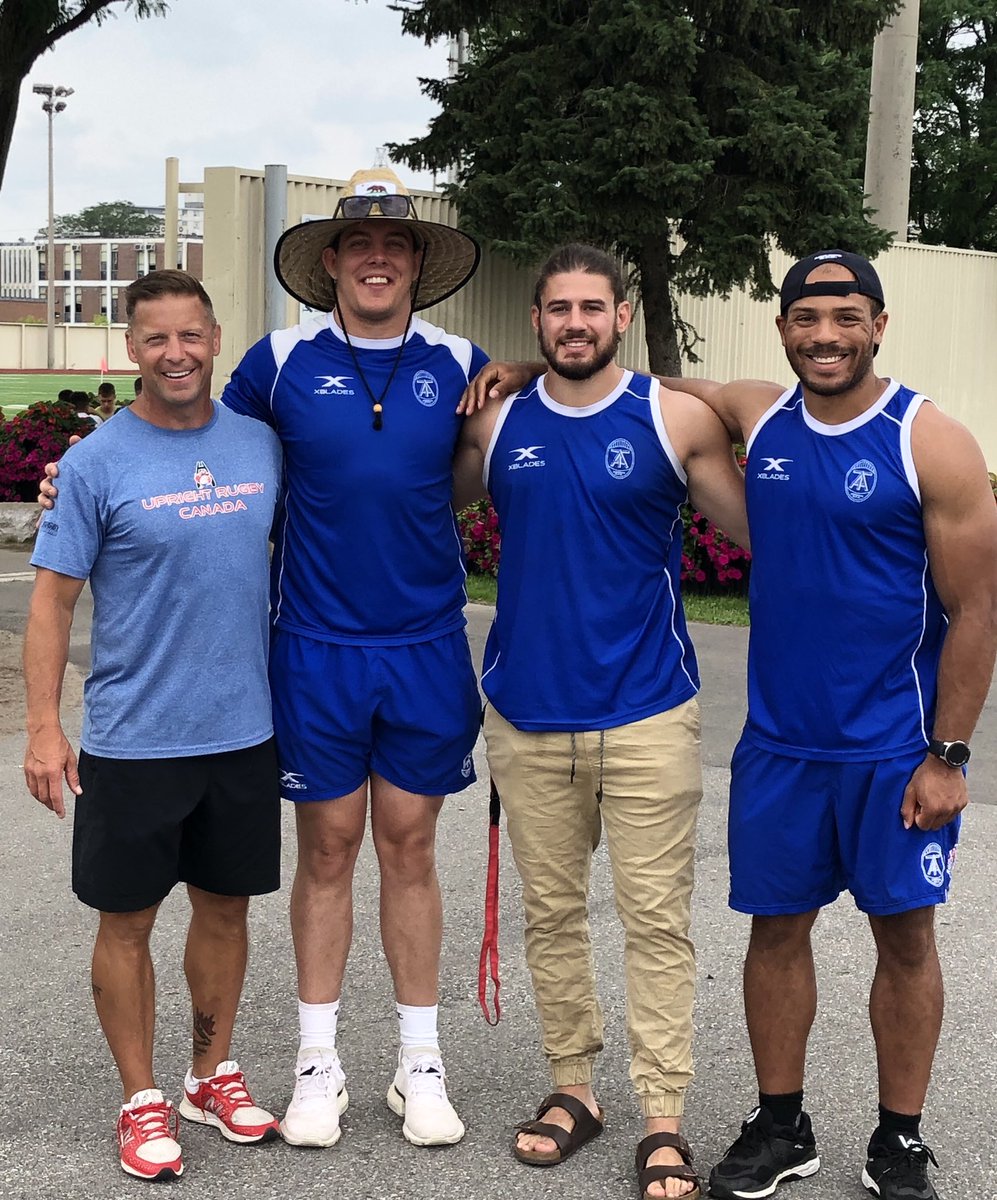 UPRIGHTRUGBY's tweet photo. Great session with @BartTours this morning. Talented and eager group of players to work with. Many thanks to @TorontoArrows and @KainoaLloyd @tomvanhorne @johnosheridan  for sharing their time and knowledge with us! #ArrowsUp🏹#trainprepareperform https://t.co/yV3mhZmy9A