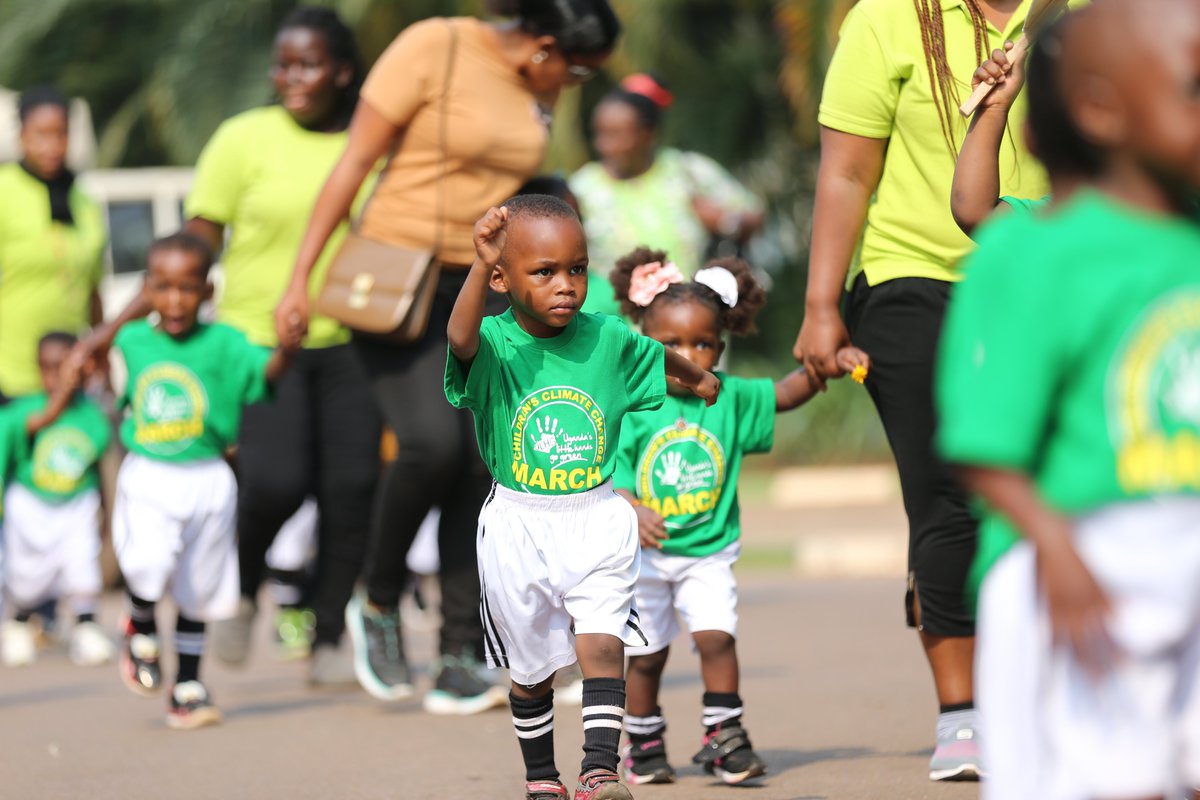 KCCAUG's tweet photo. Our little Climate Heroes embarked on a #ClimateChange awareness march through the streets of Kampala with so much enthusiasm and a concerted call to action against Climate Change—They made a key statement; "Let's all join the fight against the phenomenon"
https://t.co/tSi5Gn1jiN https://t.co/vOIHP9Ohae