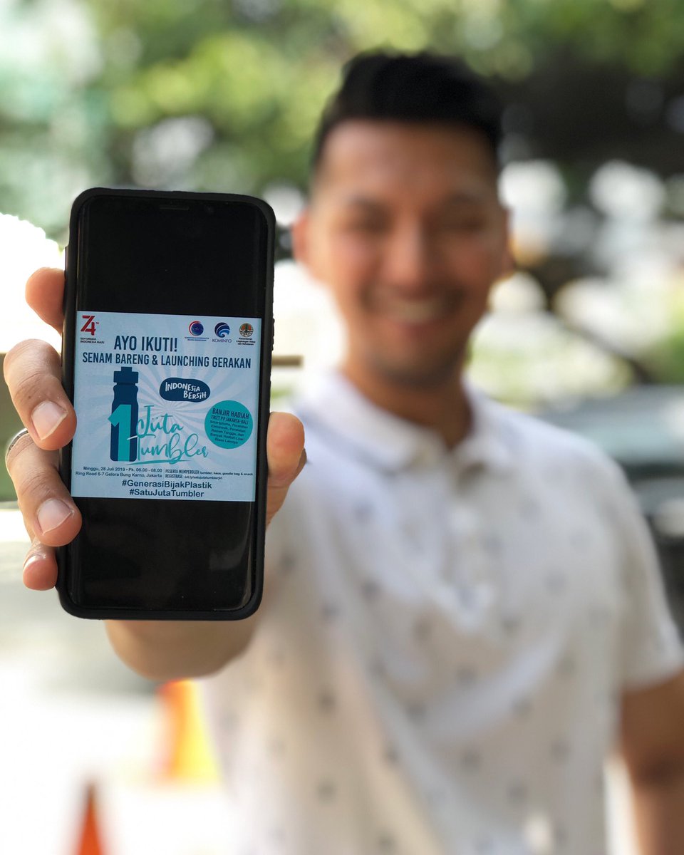 Yuk ikuti gerakan #SatuJutaTumbler yg diselenggarakan Kementerian Kominfo, Minggu 28 Juli 2019 di Ring Road 6-7, GBK. Gak bakal rugi deh kalau ikutan gabung! #GenerasiBijakPlastik
Cu besok guys!
<a href="/kemenkominfo/">Bhinneka Tunggal Ika</a> <a href="/kemenkomaritim/">Poros Maritim Dunia</a> @kementerianlhk <a href="/djikp/">BROKEN LINK HIJACKING</a> <a href="/sakuinformasi/">SAKUIN</a> <a href="/indonesiabaik/">Indonesia Baik</a>.id