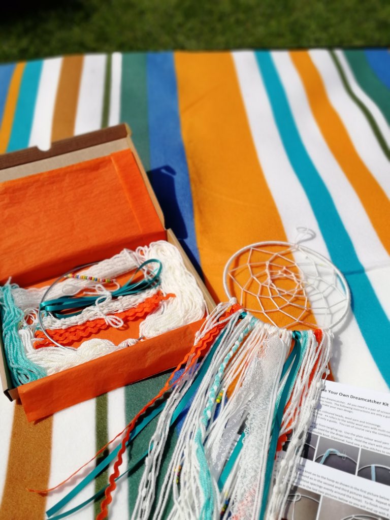 gloriouscrafts's tweet photo. I have just sent two of these kits in the same colour to a customer so I will be restocking this weekend. I hope you also have a fruitful weekend. #crafts #macrame #dreamcatcher #craftkits #crafturday #handmadegifts #handmadecraft #etsyshop #etsy
https://t.co/eJ59KyH4iV https://t.co/u2WcN2THMf