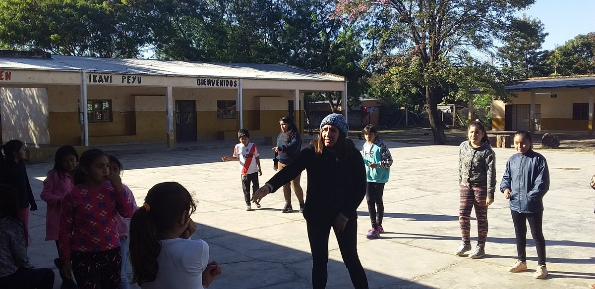 jju_lio's tweet photo. #SomosCAI15 diferentes actividades con los talleres con los niños @lescano_marite @patriciapinasco @fguillesaavedra @artydance23 @juancarlosvilc https://t.co/vDHV242guF