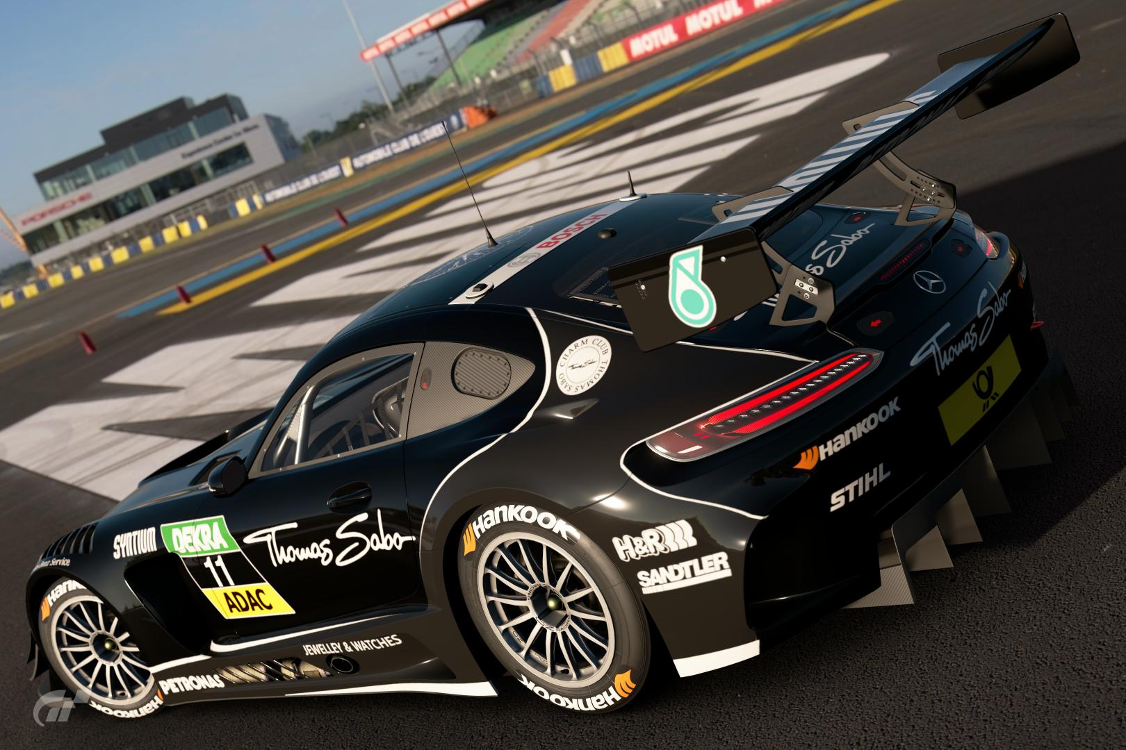 Snj2518 えすえぬじぇー 今日は再びamg Gt3でのdtm Cクラスリバリーをアップ 12年 Dtm Hwa Team 11号車 ゲイリー パフェット選手 Amg C Class Coupe Dtm をモデルに製作 個人的にはメルセデスはブラックが似合うイメージ
