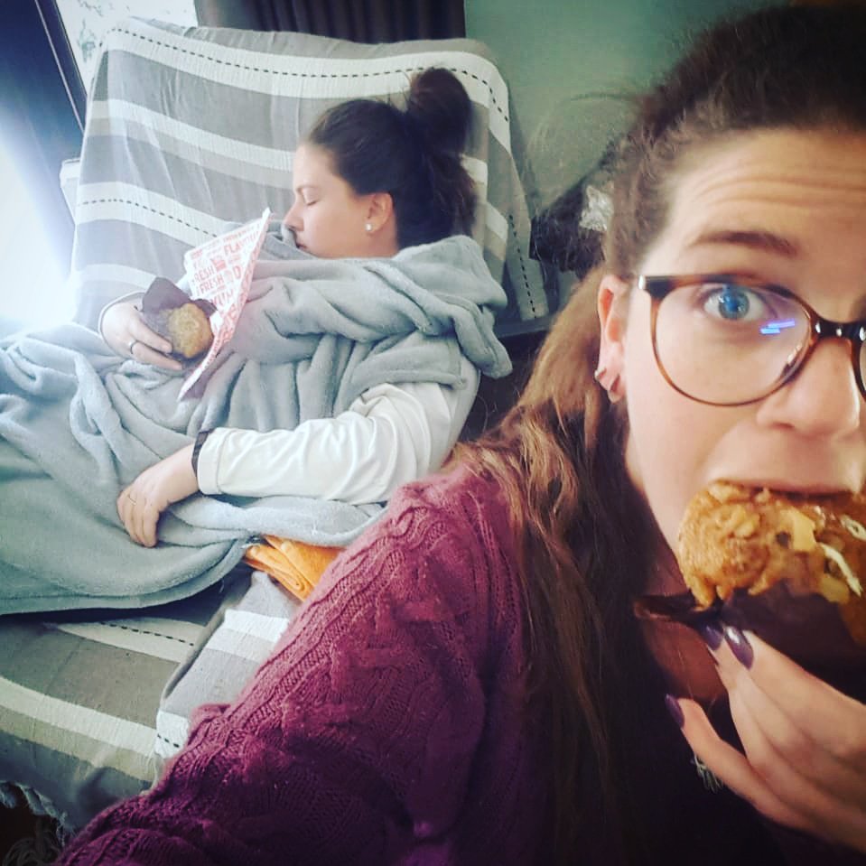 The only thing more consistent than <a href="/cornerbakerysa/">@cornerbakerysa</a> muffins is clearly my ability to power nap when ever I want🤣🤣
📸 credit : @melissa_c_brower 
#CornerBakerySA #PowerNapPro