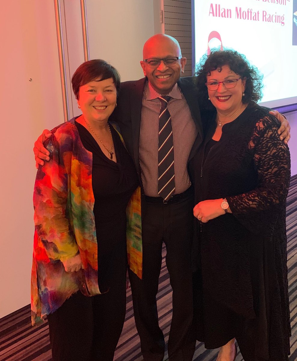 Head &amp; Neck Cancer Ball in Adelaide tonight raising funds patients. Thank you to surgeon Prof Suren Krishnan OAM &amp; Head &amp; Neck Cancer specialist nurse Tracey Nicholls for their passion &amp; support ⁦<a href="/traceyn2016/">tracey nicholls</a>⁩ #WHNCD2019 ⁦@beyondfiveorg⁩ ⁦<a href="/TargetingCancer/">Targeting Cancer</a>⁩