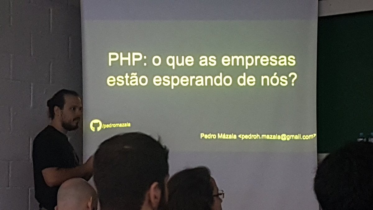 mhgontijo's tweet photo. .@PedroMazala o que as empresas estão esperando de nós? #phpweekend https://t.co/6eiaFrlJwb