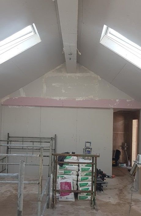<a href="/sherriff_mr/">Ben Sherriff</a> and his team are making fantastic progress on this Whittick #project!

Its #FAKRO roof windows already flood the room with natural #sunlight 😍☀️