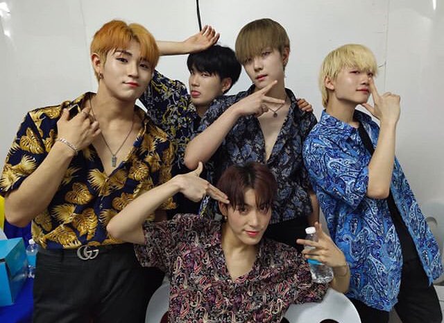 lishenvoice's tweet photo. The boys looking good! They are in Kuching, Malaysia for the International Friendship Cities Night Kuching Festival om 27th July 2019.  #astin #아스틴 #アスティン (Image credits to erniediana_latz on IG) https://t.co/iHAwpXAPCP