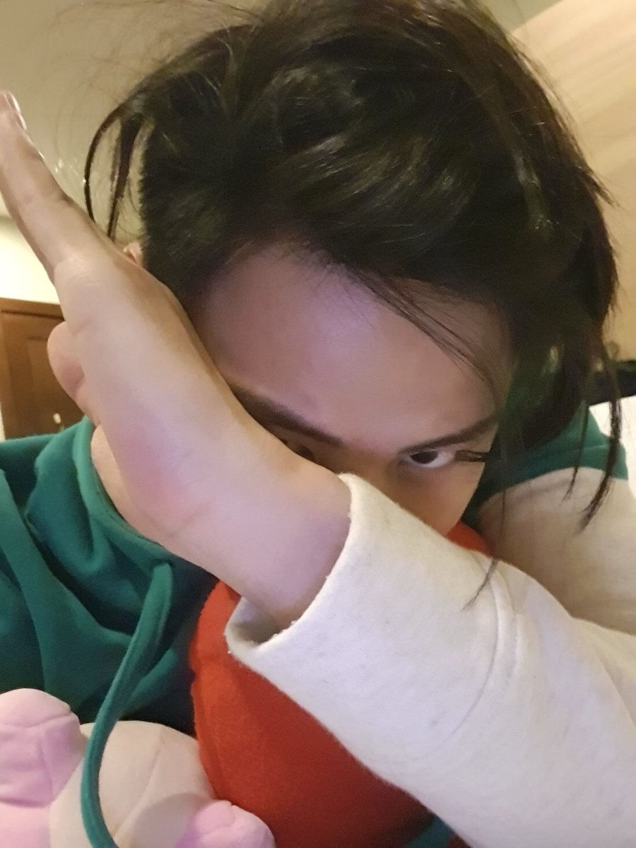 AgassiChing's tweet photo. I'LL PROMISE TO KEEP YOU? https://t.co/BIB3luPaax