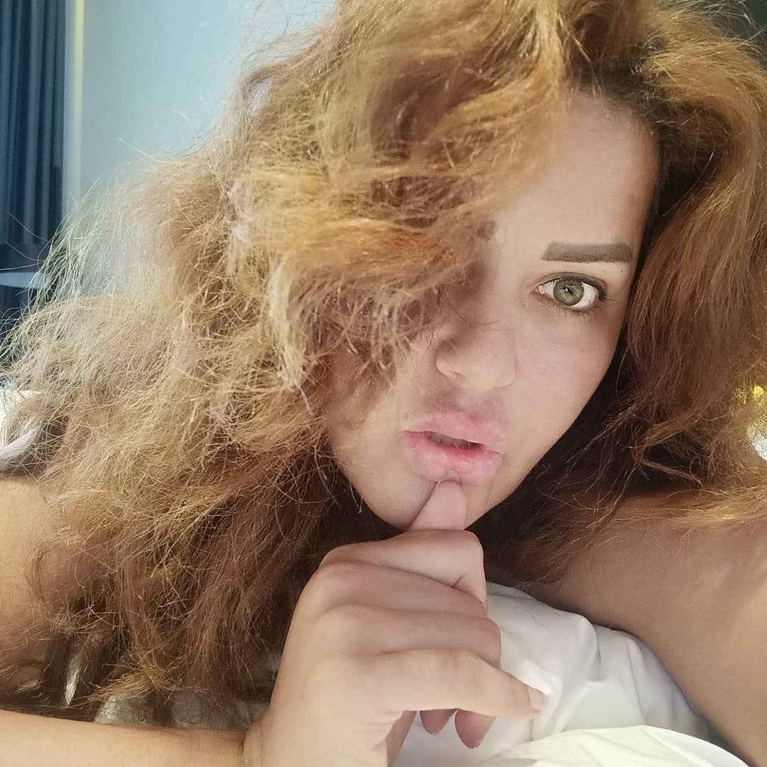 #samaelmasrii

هو انا قلبت ع الفنانه رغده كدا ليه؟؟🙄🙄🙄