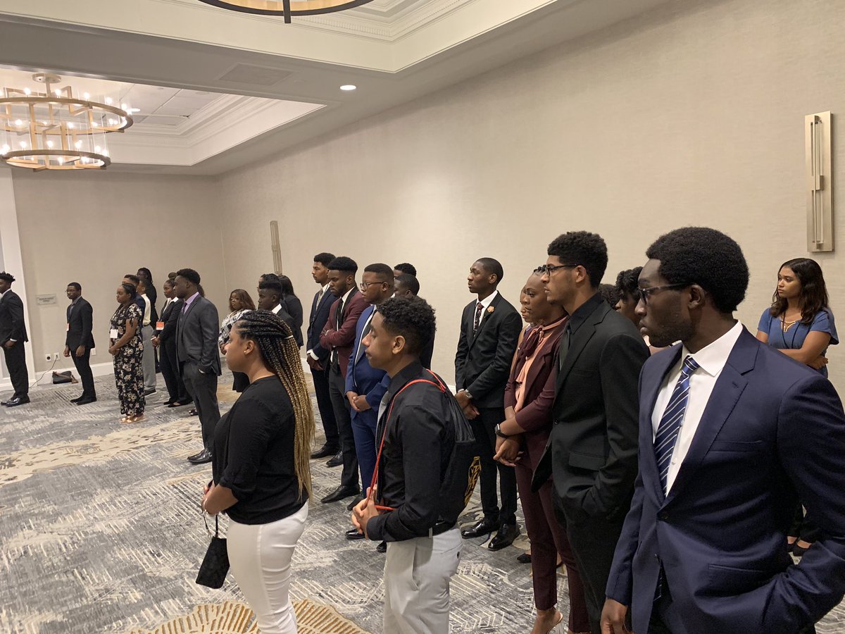 UNCF's tweet photo. The #FUNDIIXUNCFSTEM Scholars are participating in a life walk. This exercise allows the scholars to focus on the happenings of their lives while finding understanding in the differences amongst their peers. https://t.co/NkXk0wn5Pe