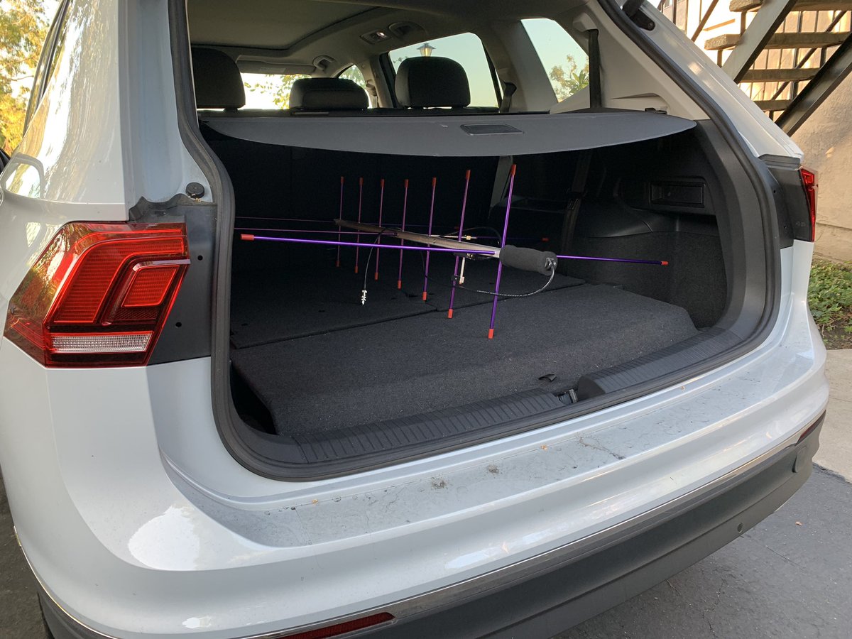 W6KSR's tweet photo. Apparently the back of the VeeDub was designed specifically to fit an assembled Arrow antenna. 
#HamRadio #amsat #AO85 #NotReallyRoving #ImJustGoingToTheParkDownTheHill https://t.co/xmey6J2MK5