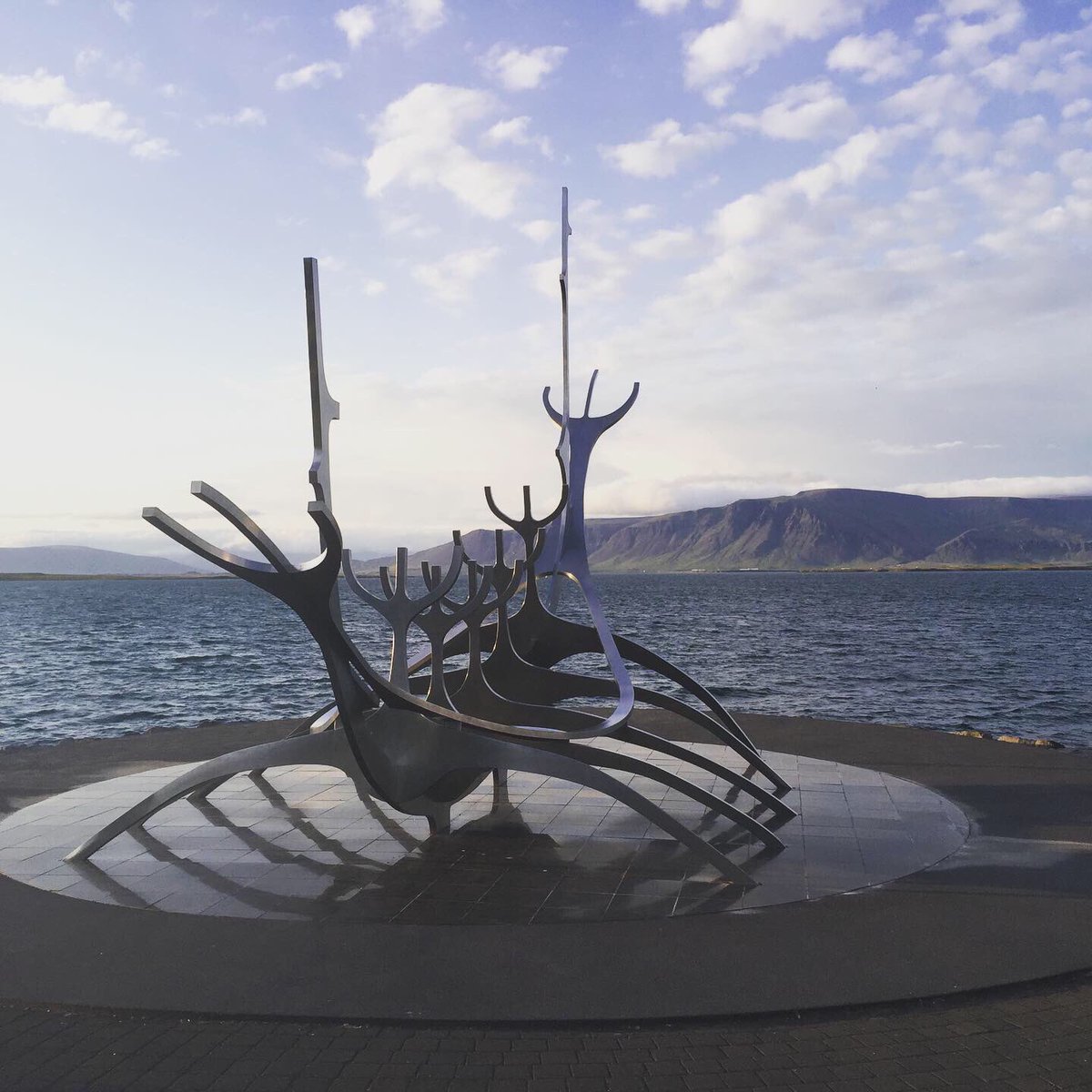 AnneKliebisch's tweet photo. #Reykjavík #15grad #Sommerferien #odersoähnlich https://t.co/VHcGRNDVLC