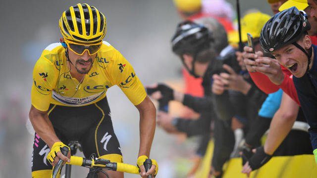 Maillot Distinctif. tweet media