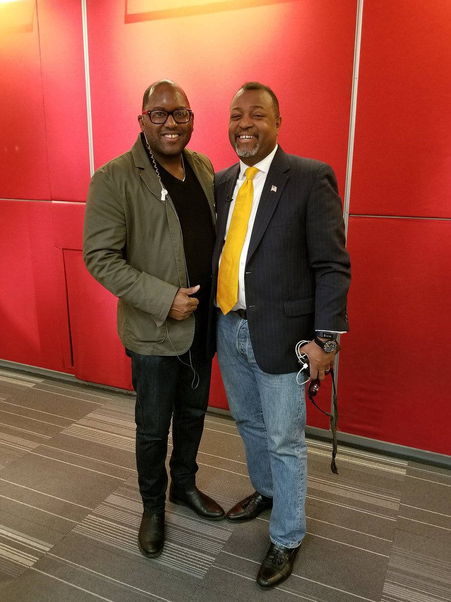 BWSLCoachMorris's tweet photo. Shout-out to my man @MalcolmNance ‼️
🇺🇲 #Patriot
📣 #HeTriedToTellYall
📙 #ThePlotToHackAmerica https://t.co/XS8rU4lZXD