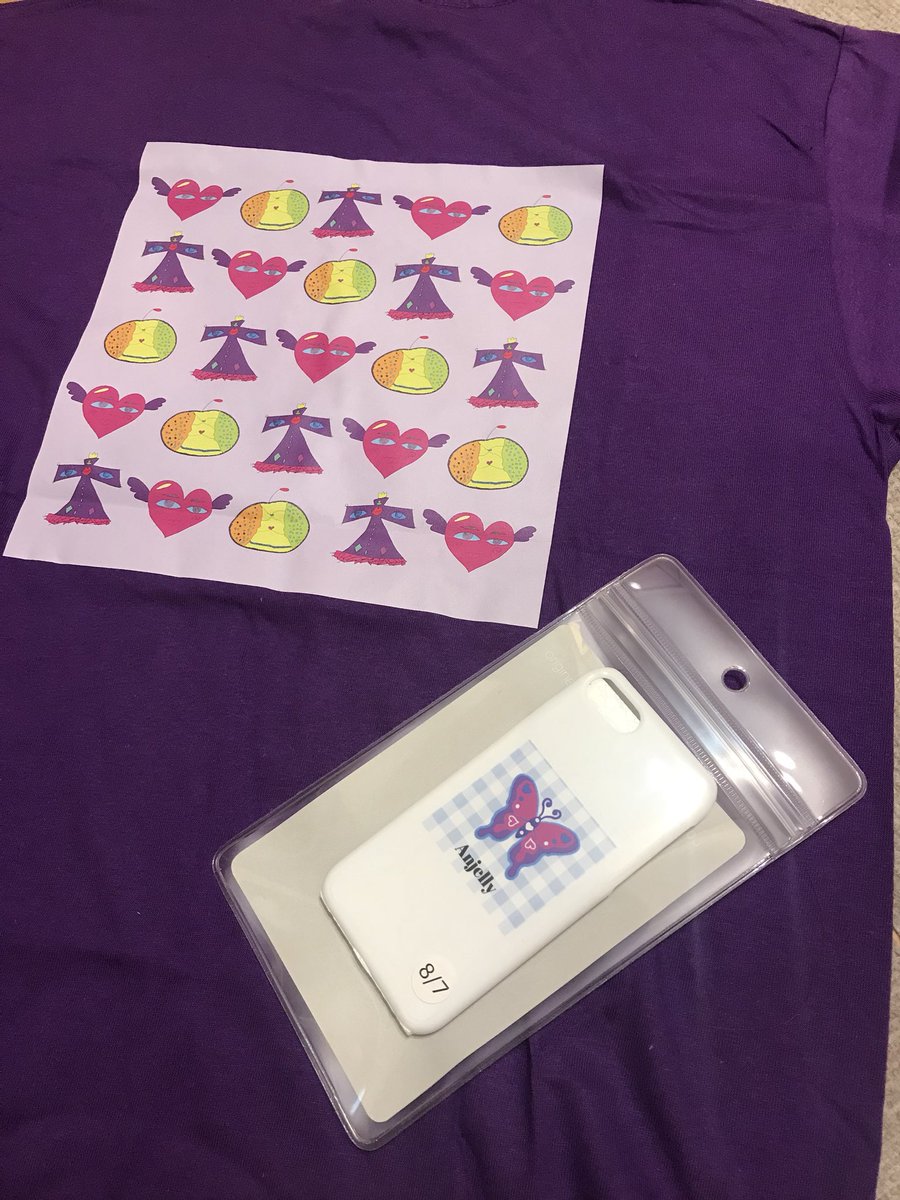 ruscalkuromi's tweet photo. #Anjelly の新作ジュエルが届きました!✨
パープルのTシャツとiPhoneケース♪可愛い♡ しかもアサキちゃんのメッセージ付き😊
朝、このジュエルと共に希望を抱いて迎えられそう😌 #Anjelly #SweeitS https://t.co/c51V3zEzYr