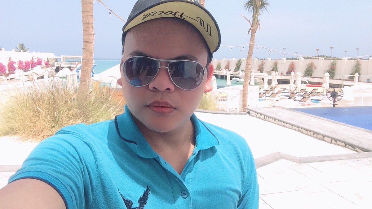 mikecabrera06's tweet photo. Just Got home... Decorating in a beach party Ice cream theme decor... Di na picturan ang ibang Gawa daming babailan...💁
#BalloonArtist #BalloonDeco #Partyneeds #eventdecorator
#UbhorJeddahKSA https://t.co/ieoYrg9PtH
