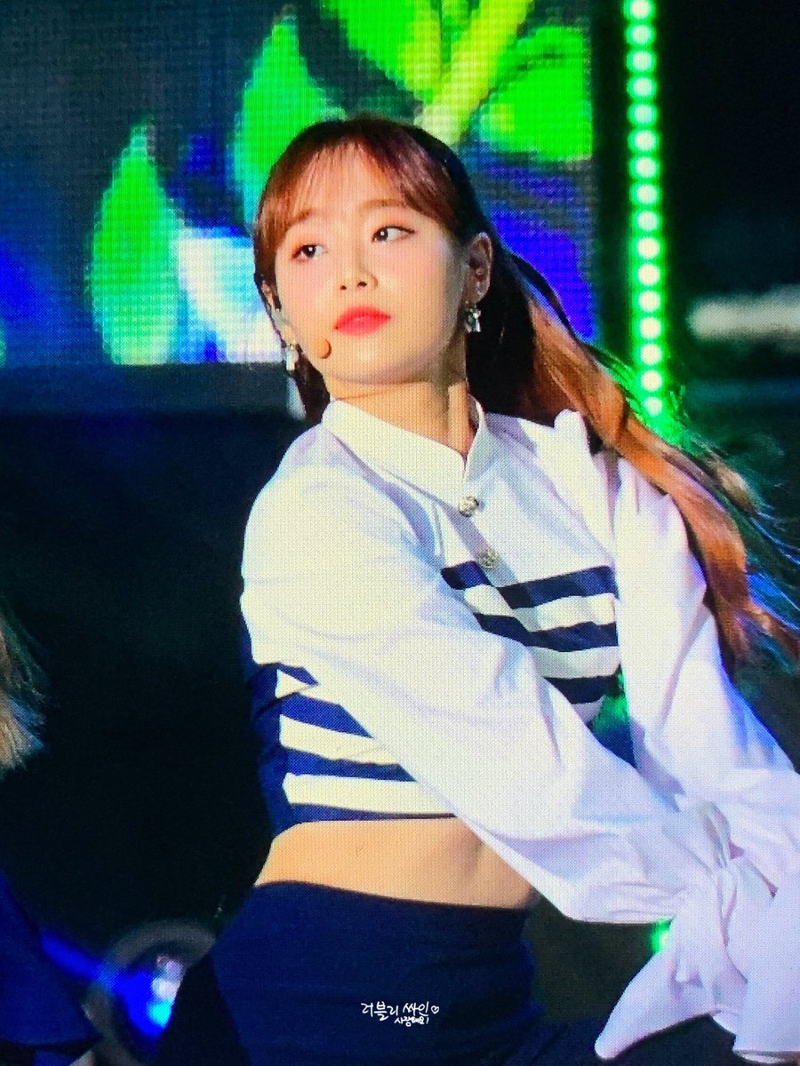 lovelysign tweet media