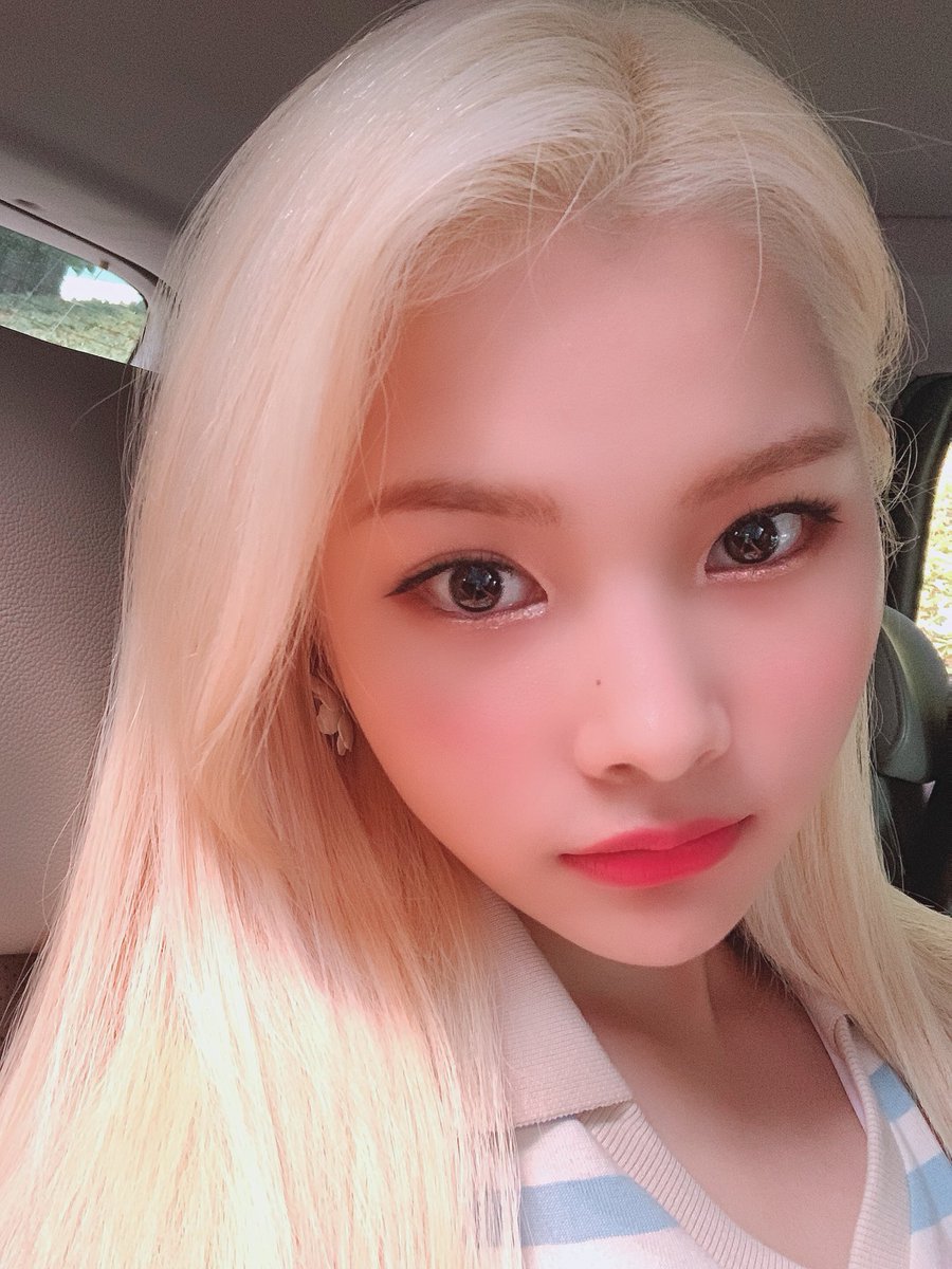 WekiMeki 위키미키 tweet media