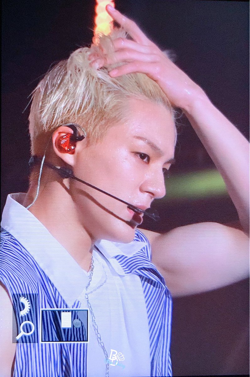 jeno pics 👑 tweet media