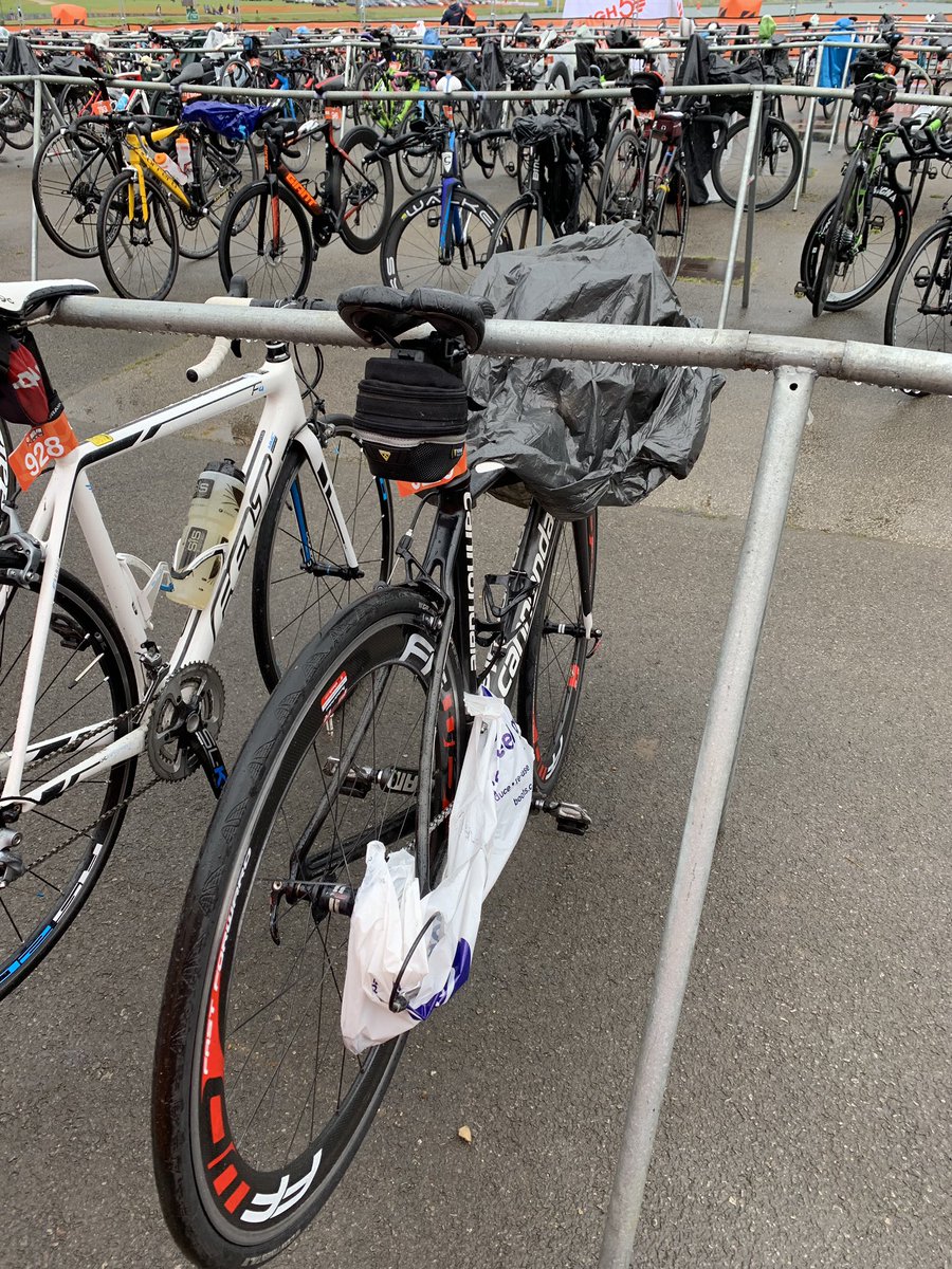 brucewilson283's tweet photo. My admin has always been better than my athletic performance. One day, in retirement I’ll make an awesome transition coach!
(Ignore wallet loss moment on @UnitedSport1 #RideABC @ShaunD10 @CycletechHerts 😀)
Bike racked & transition bags sorted.
Ready to race @OutlawTriathlon https://t.co/NBte95seUX
