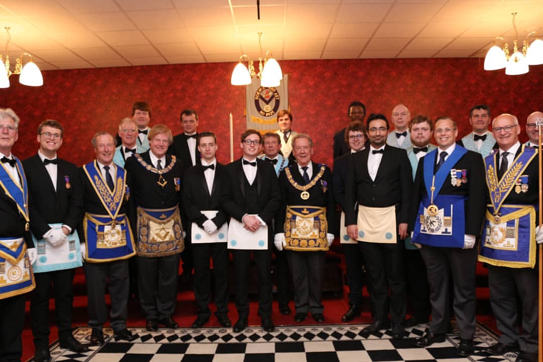 WyggestonLodge's tweet photo. Throwback to the wonderful @UGLE_UniScheme joint meeting with @WyggestonLodge, @Castle7767 and @LodgeScienceArt #freemason #studentfreemasons #thinkingfreemasonry #universityscheme @LeicsFreemasons https://t.co/9eRQvOs8x1