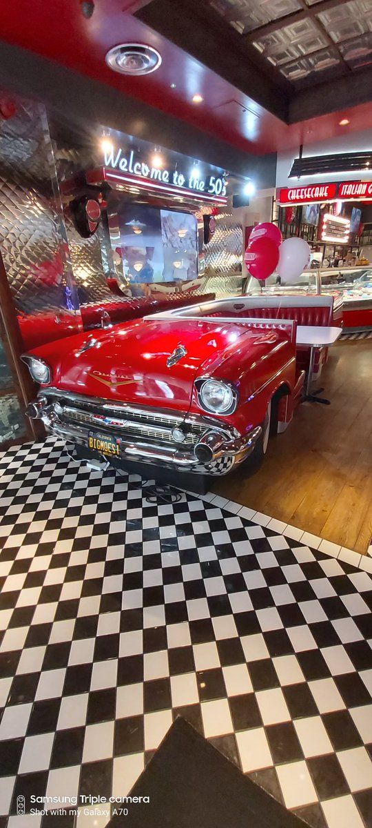 SamLDerry's tweet photo. #BigMoesDiner #AmericanDiner #WemblyPark #London @BigMoesDiner https://t.co/n15qJ4sFfG