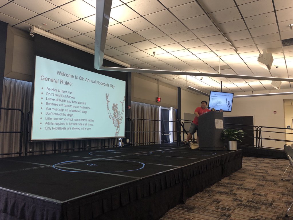 1kevgriff's tweet photo. #nodebotsday kick off with @paulchinjr https://t.co/TcD2DejSCA
