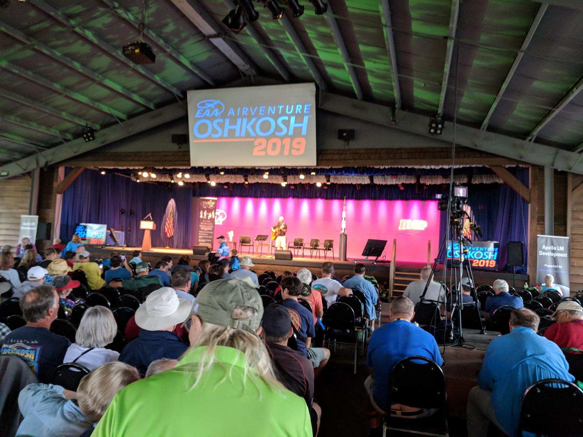 FlyingMusicians's tweet photo. The FMA Showcase at #OSH19 in the Theater in the Woods. Friday nights featured members: Life member Gary Filip & Caribbean and Mexican ambassador, Kass Smith. #OSH2019 #PilotMusicians https://t.co/90BmZioOyU