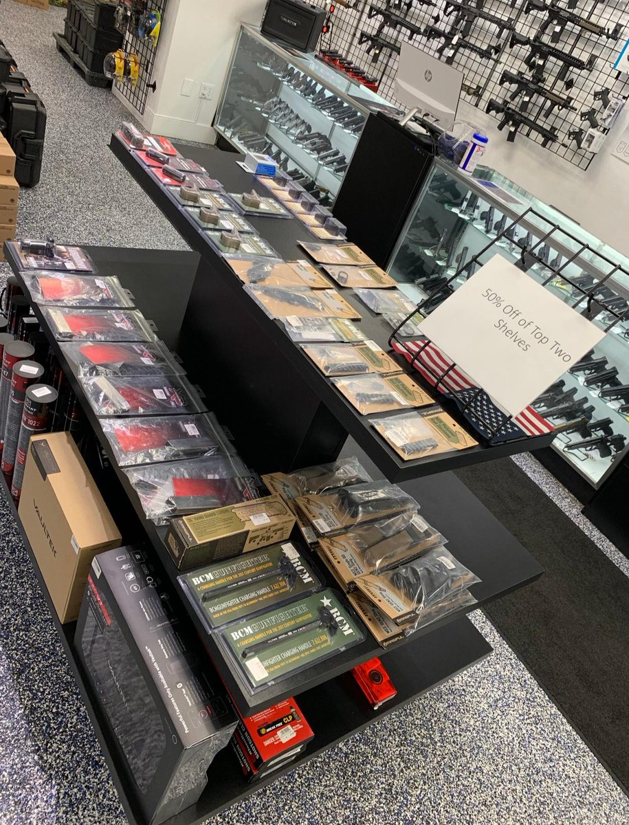 BluCoreShooting tweet media