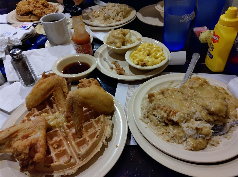 MaxinesCW's tweet photo. You can always count on us for a good time and a warm welcome 👋
-
#Indiana #Indianapolis #IndianapolisEats #Indy #IndyEats #EatLocal #Food https://t.co/C3Ru0HpFN6