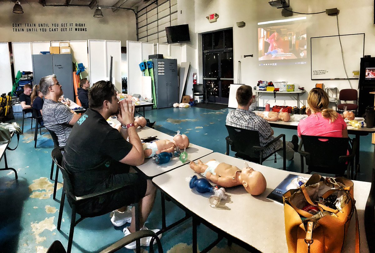 staffcofire's tweet photo. CPR this morning! We offer CPR once a month for $20. Call 540-658-7200 to register.

#scfrd #staffordcountyfireandrescue #fireandrescue #cpr #blscpr #basiclifesupport #basiclifesupportcpr https://t.co/6pbcsp2qua