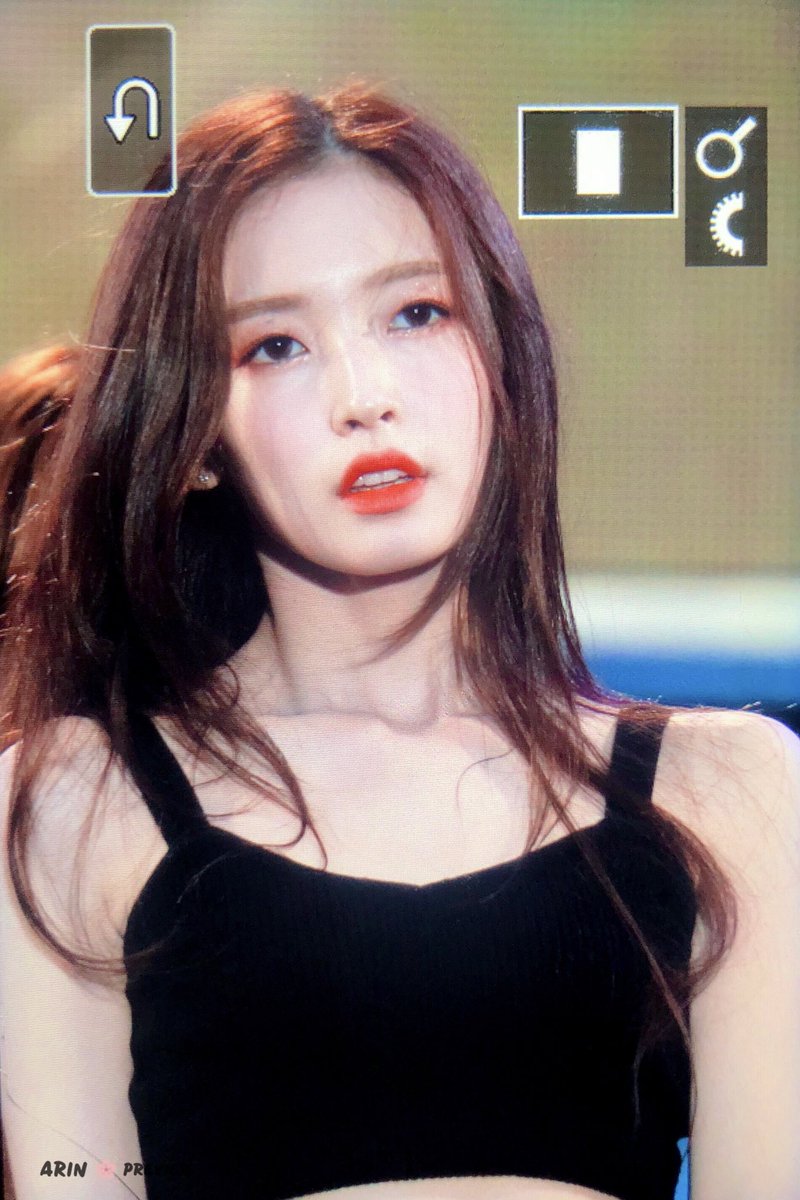 _FLOWER_ARIN's tweet photo. 190727 프리뷰

#오마이걸 #아린  #アリン #arin  #ohmygirl @WM_OHMYGIRL https://t.co/n1tLT3sZTQ