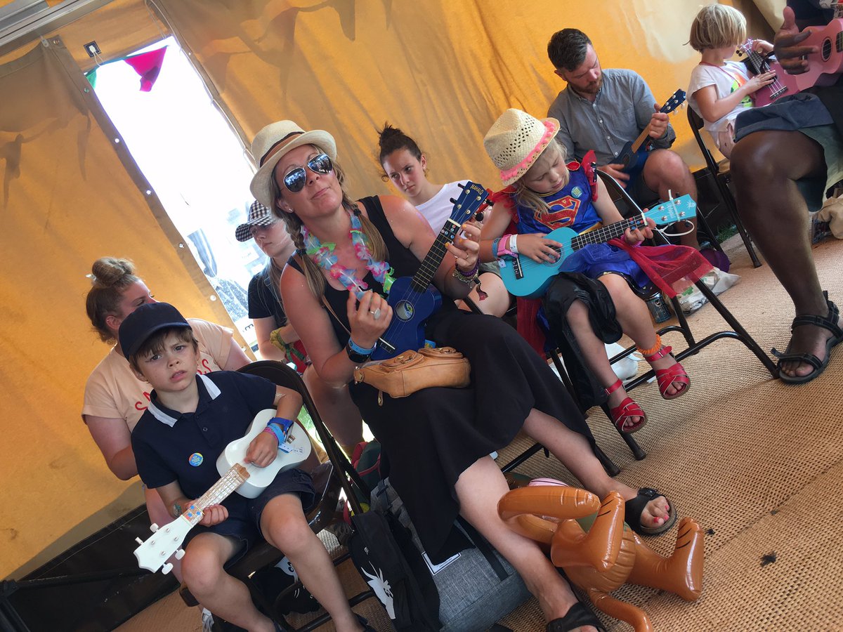 ST3AMCo's tweet photo. The #ARTofUKULELE
The UkeLadies on our #ACESUPPORTED pitch at #CampBestival asking #WhatsYourArt19
Proud to be #ACESUPPORTED https://t.co/jEalSgH3Q6