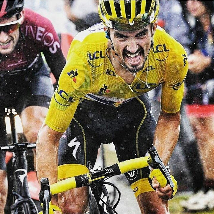 journalofkaat's tweet photo. You have my heart, hero.

#Alaphillippe #TourdeFrance #tourdefrance2019 https://t.co/hXa5rWt8QC