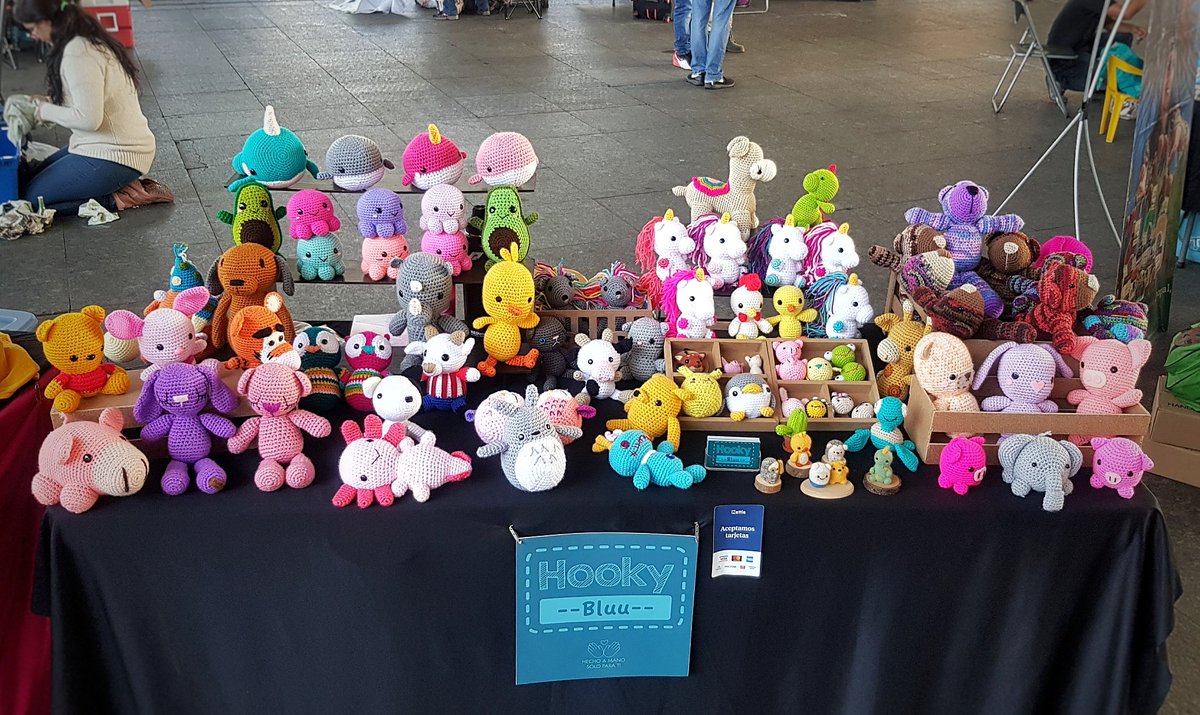 HookyBluu's tweet photo. HOY Y MAÑANA en la Macroplaza de la Alcaldia Iztapalapa 😍. Disfruten de la Guelaguetza en CDMX. Los esperemos 😎.

#Guelaguetza2019 #CDMX #crochet https://t.co/fYbdwrcw60