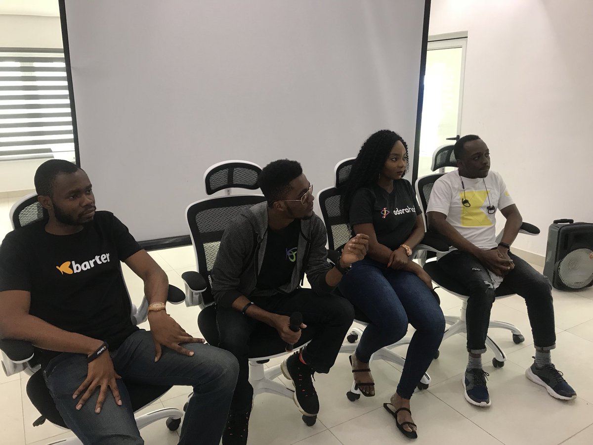 androidngr's tweet photo. Finally, we have a mini panel session with @T0bey_ @theadoranwodo @Ace_KYD @fullstackmafia and the audience has a lot of questions 🔥🔥.
#AndroidDev #AndroidNigeria #DAD3 https://t.co/BESfwMEer7