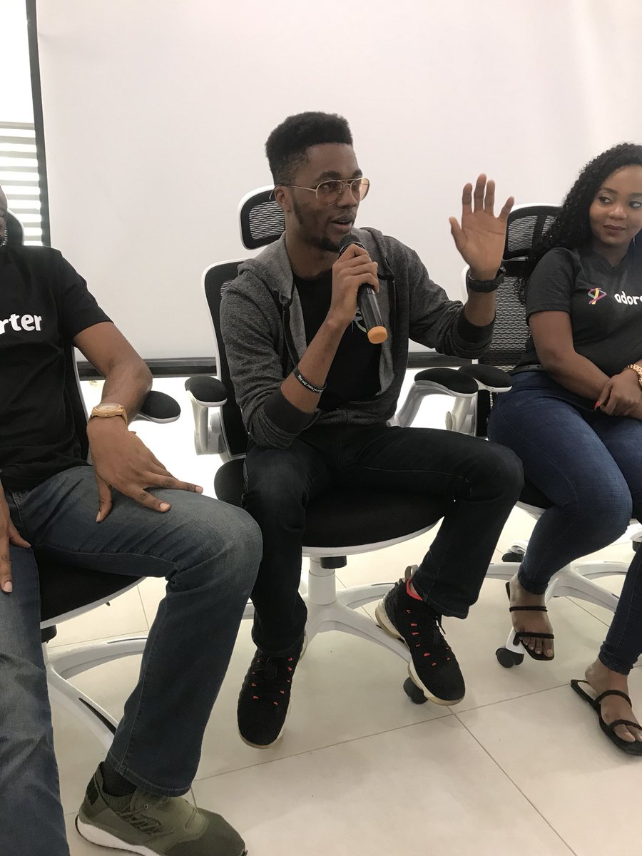 androidngr's tweet photo. Finally, we have a mini panel session with @T0bey_ @theadoranwodo @Ace_KYD @fullstackmafia and the audience has a lot of questions 🔥🔥.
#AndroidDev #AndroidNigeria #DAD3 https://t.co/BESfwMEer7